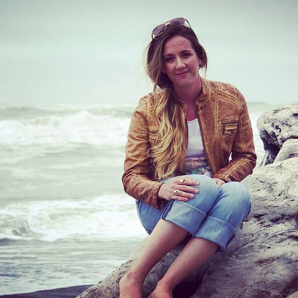 Meet your Posher, Morgan - Picture 1 of 1